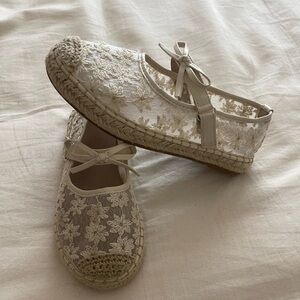 Lace Floral Ivory Espadrille Flats with Bow